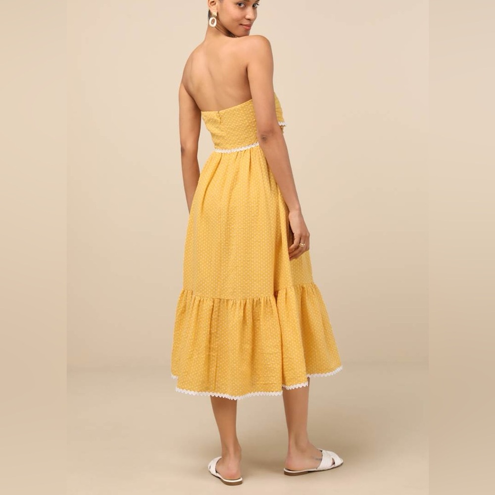 Lulus Mustard Yellow Polka Dot Strapless Midi Dress NWT Bow Ric Rac Trim Sz M - Picture 2 of 12